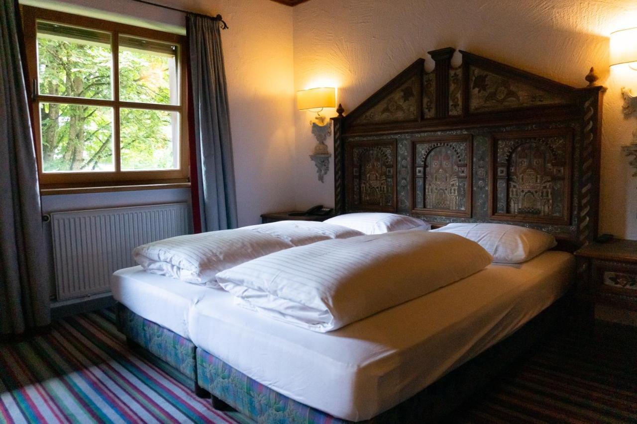 Hotel Schrenkhof Unterhaching Extérieur photo