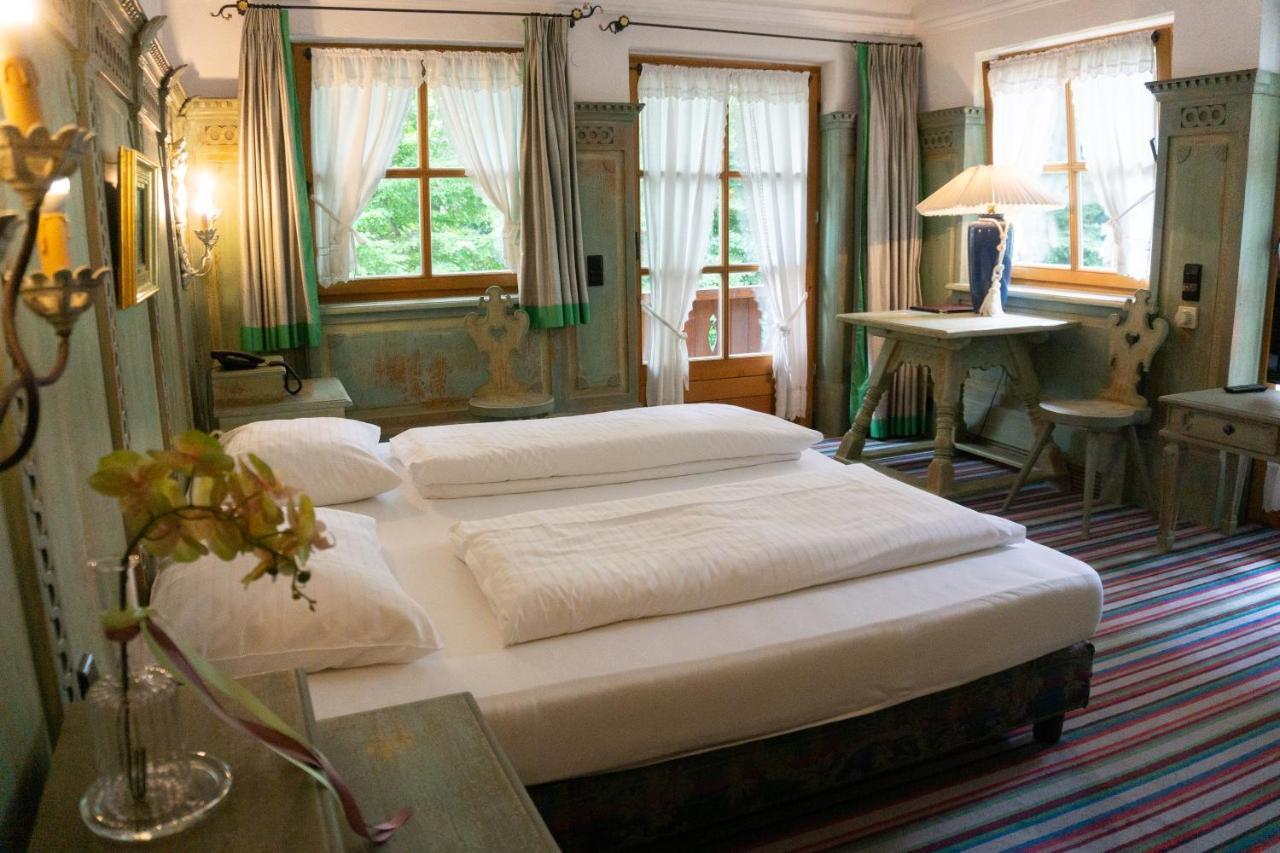 Hotel Schrenkhof Unterhaching Extérieur photo