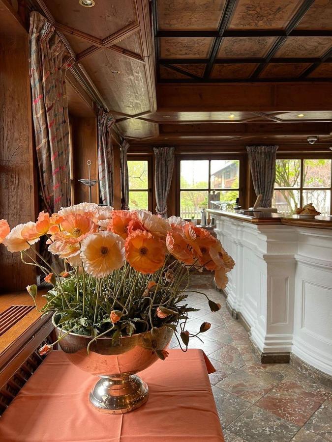 Hotel Schrenkhof Unterhaching Extérieur photo